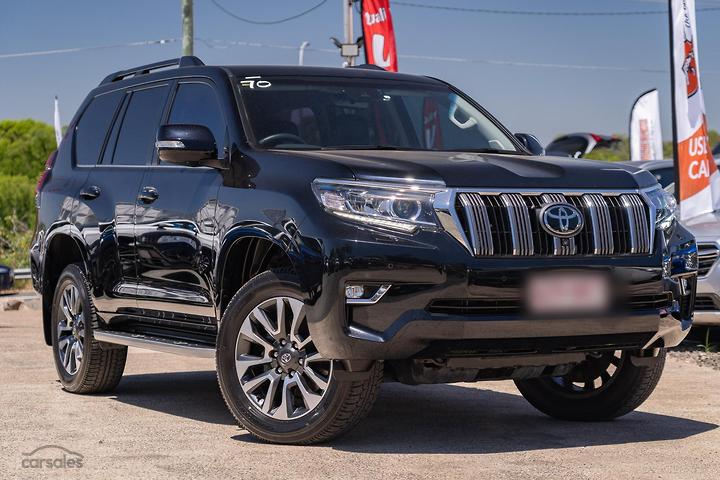 Location Toyota Prado Diesel 2023 toutes options, entretien impeccable