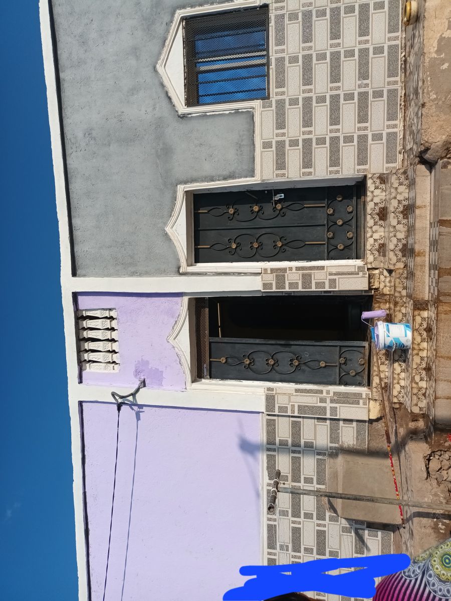 Maison F3 récente avec eau et électricité inclus à Cité Nassib