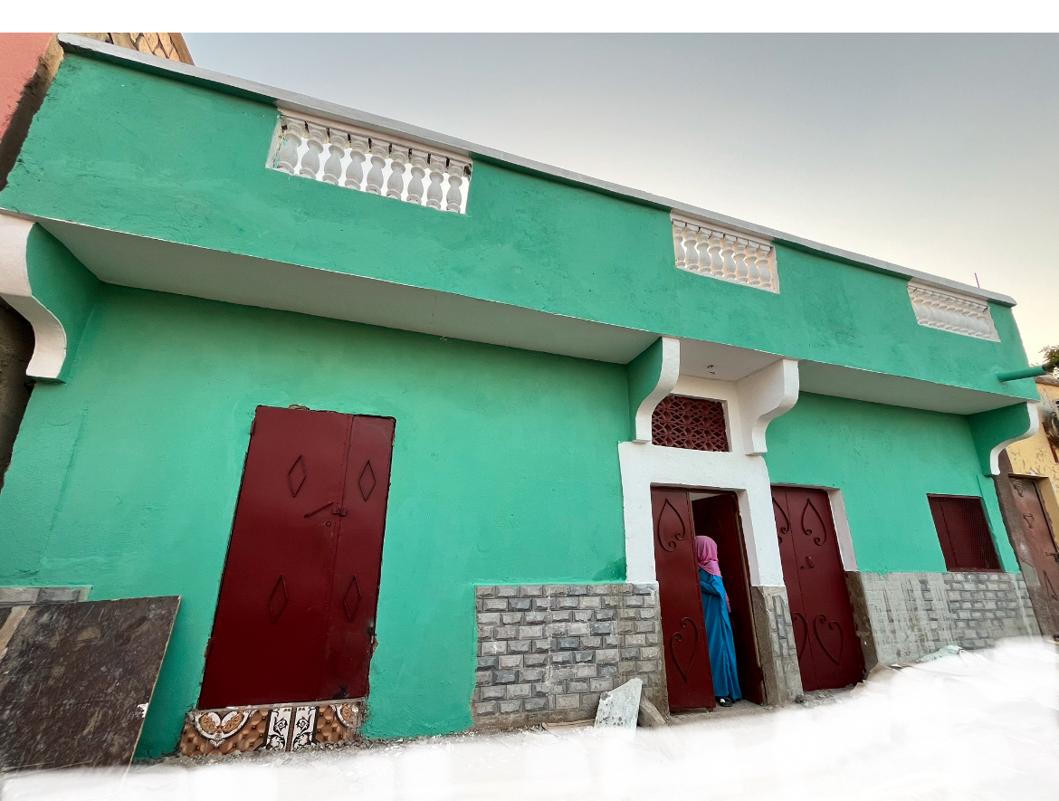 Maison F4 en dur avec eau et électricité, à Hayabley. Prix 55000.