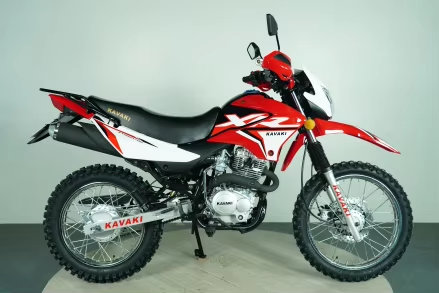 Moto Kavaki XZ, très bon état, idéale tout-terrain