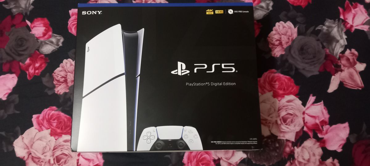 Console PS5 Slim édition numérique en vente, neuf et scellé
