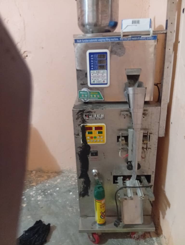 Machine d\'emballage pour les boutiques