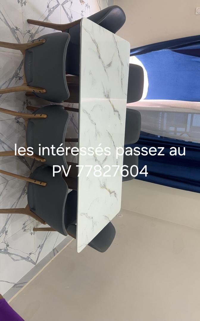 Meuble en excellent état, utilisé 2 mois