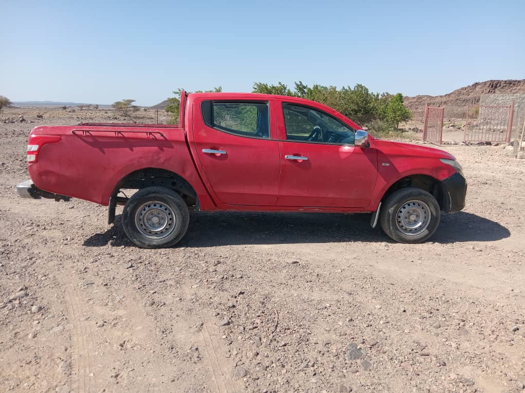 Pickup Double Cabine en bon état, roule parfaitement