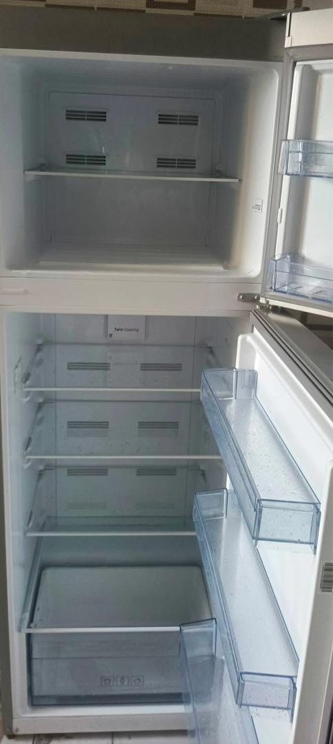 Frigo Samsung Presque Neuf - Grande Capacité 4 mois d\'Utilisation