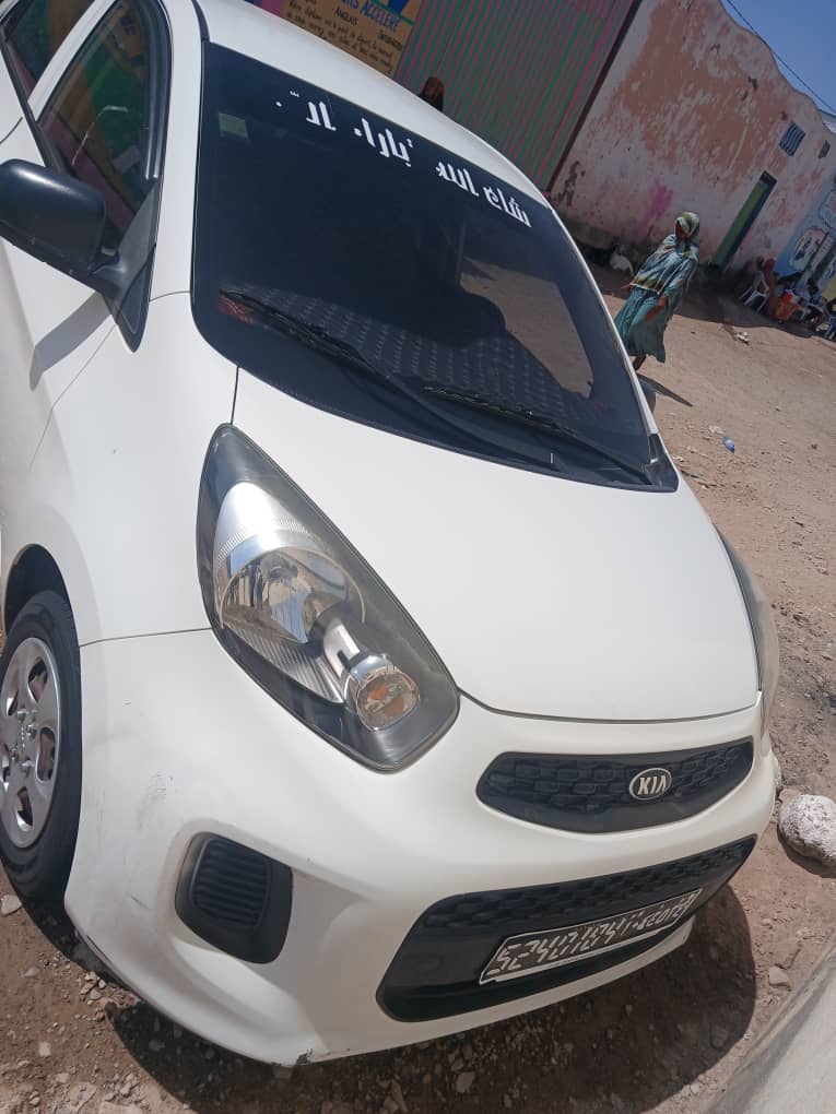 Kia Picanto 2016, essence, boîte automatique, économique pour la ville