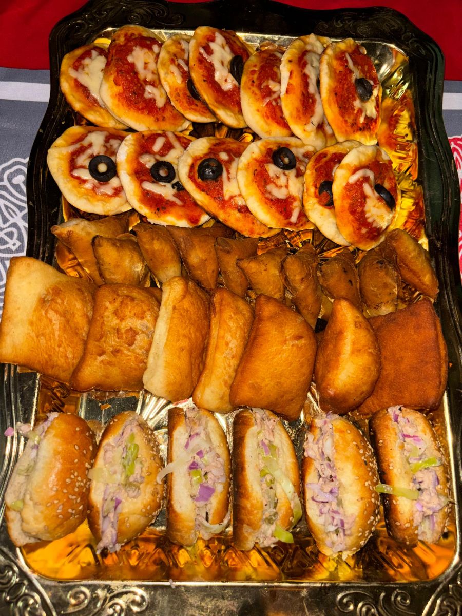 Plats éthiopiens et desserts européens à emporter - Commandez maintenant !