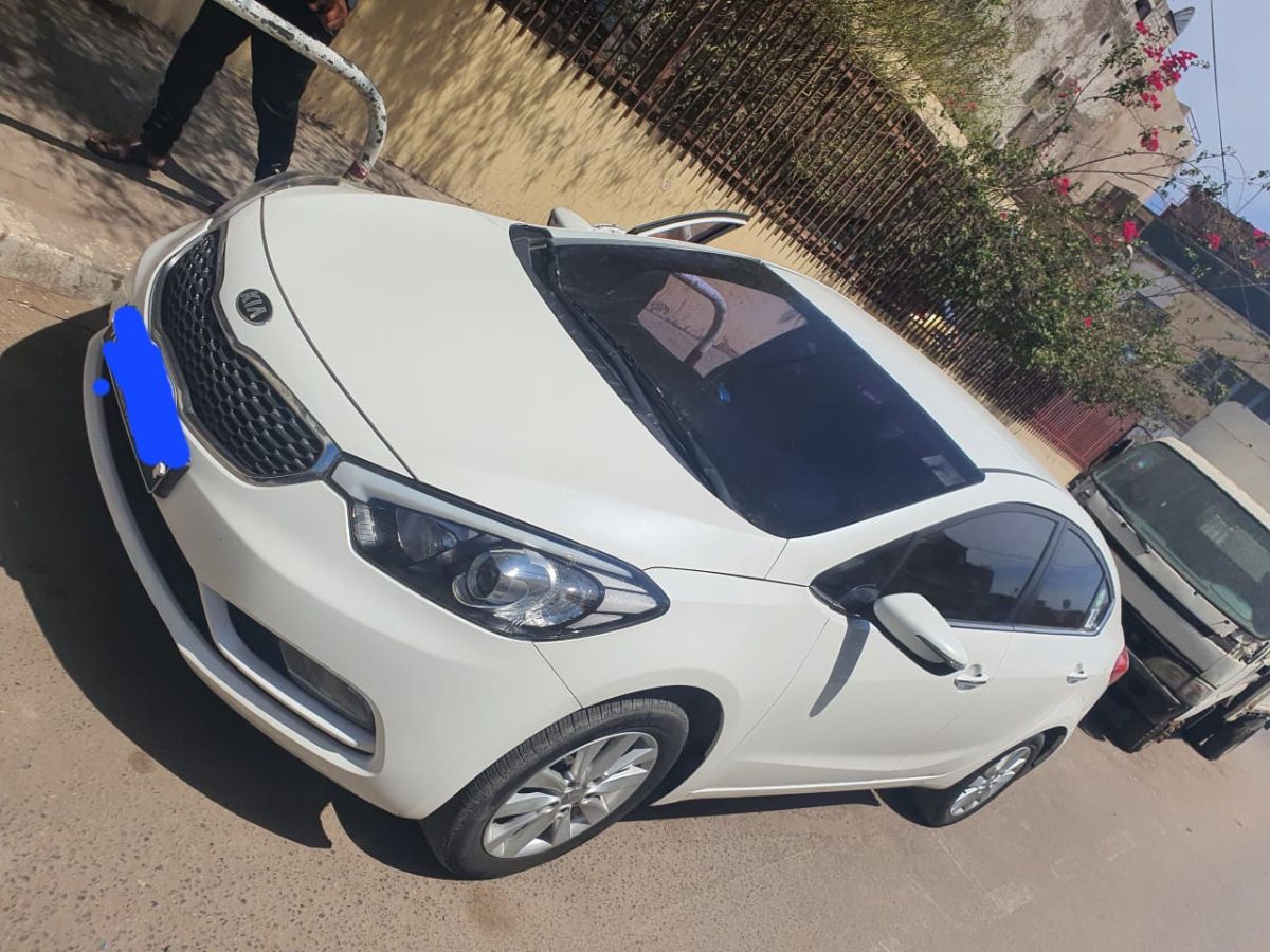 Location de voiture Hyundai, Suzuki, Toyota, Nissan, Kia disponibles