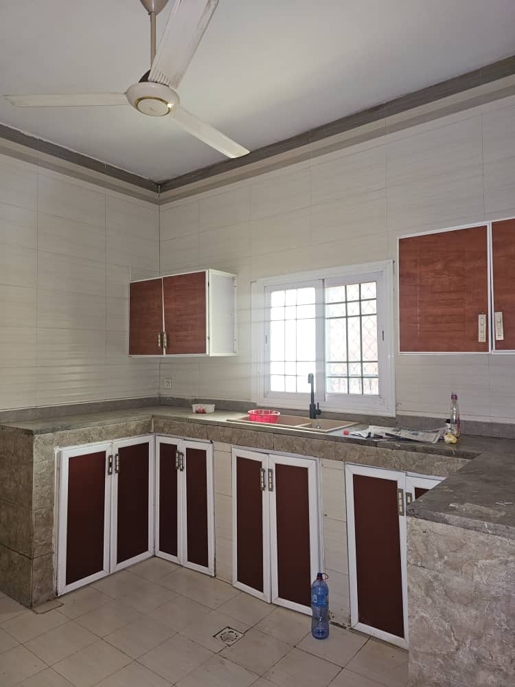 Appartements F3 et F4 spacieux et modernes à Louer à Saline Ouest