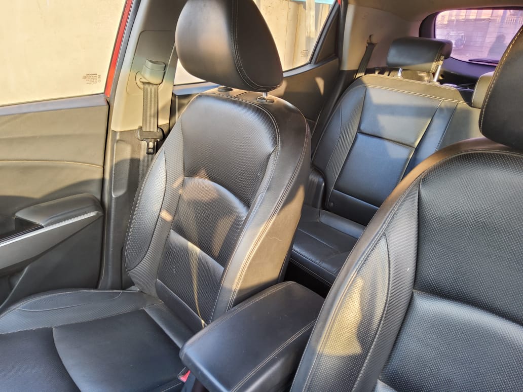 SUV Ssangyong Tivoli 2019, état neuf, écran + caméra, 62 000 km