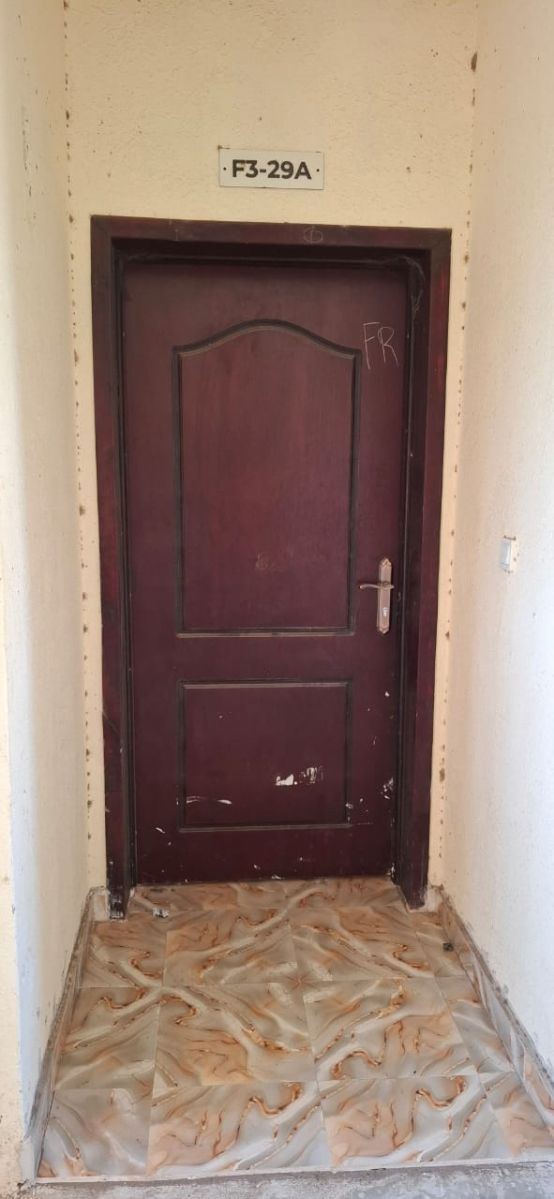 Appartement F4 non meublé avec balcon à Cité Daria