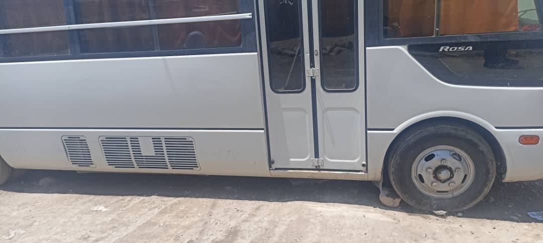 Bus Mitsubishi Rosa 35 places, neuf