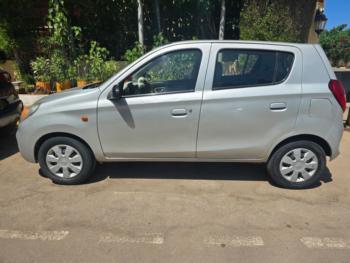 Suzuki Alto 2016, essence, boîte manuelle