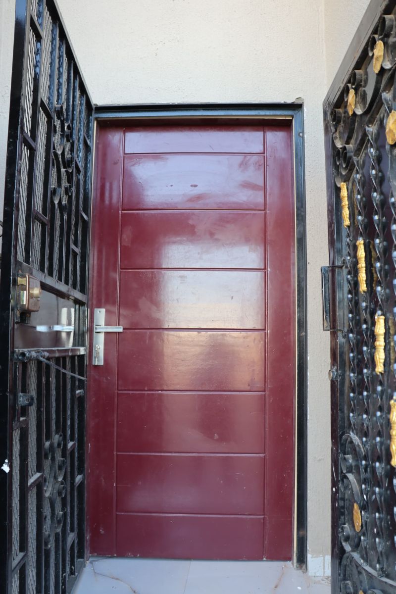 Villa neuve de standing à la Cité Nassib - Quartier prestigieux