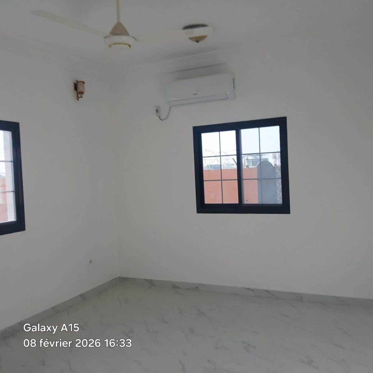 2 appartements R+1 avec parking à louer à Haramous