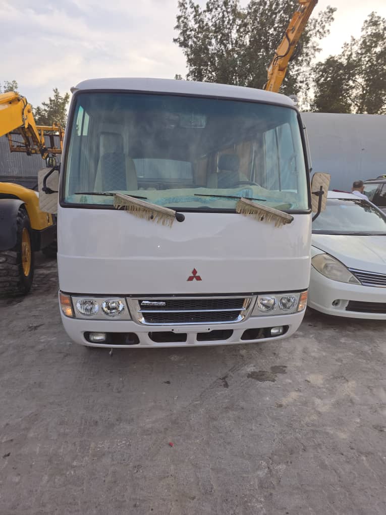 Mitsubishi Rosa 2018 diesel, 35 places, manuelle