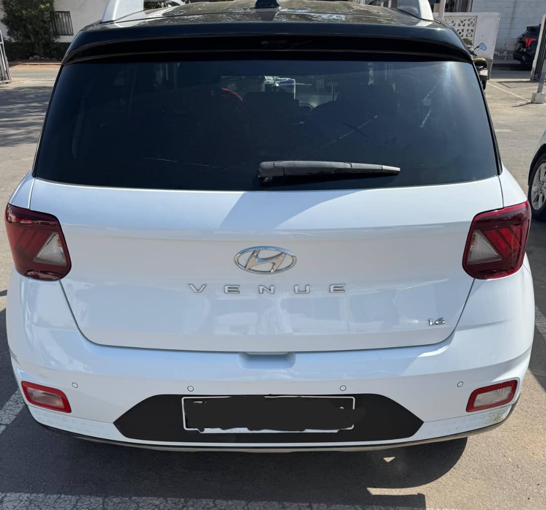 Hyundai Venue 2021, essence, boîte automatique