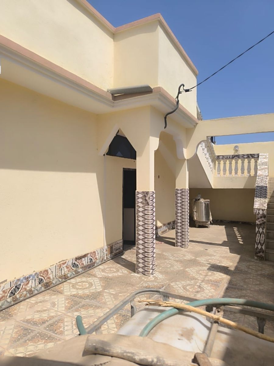 Maison F6 spacieuse avec terrasse à louer à Hodan4