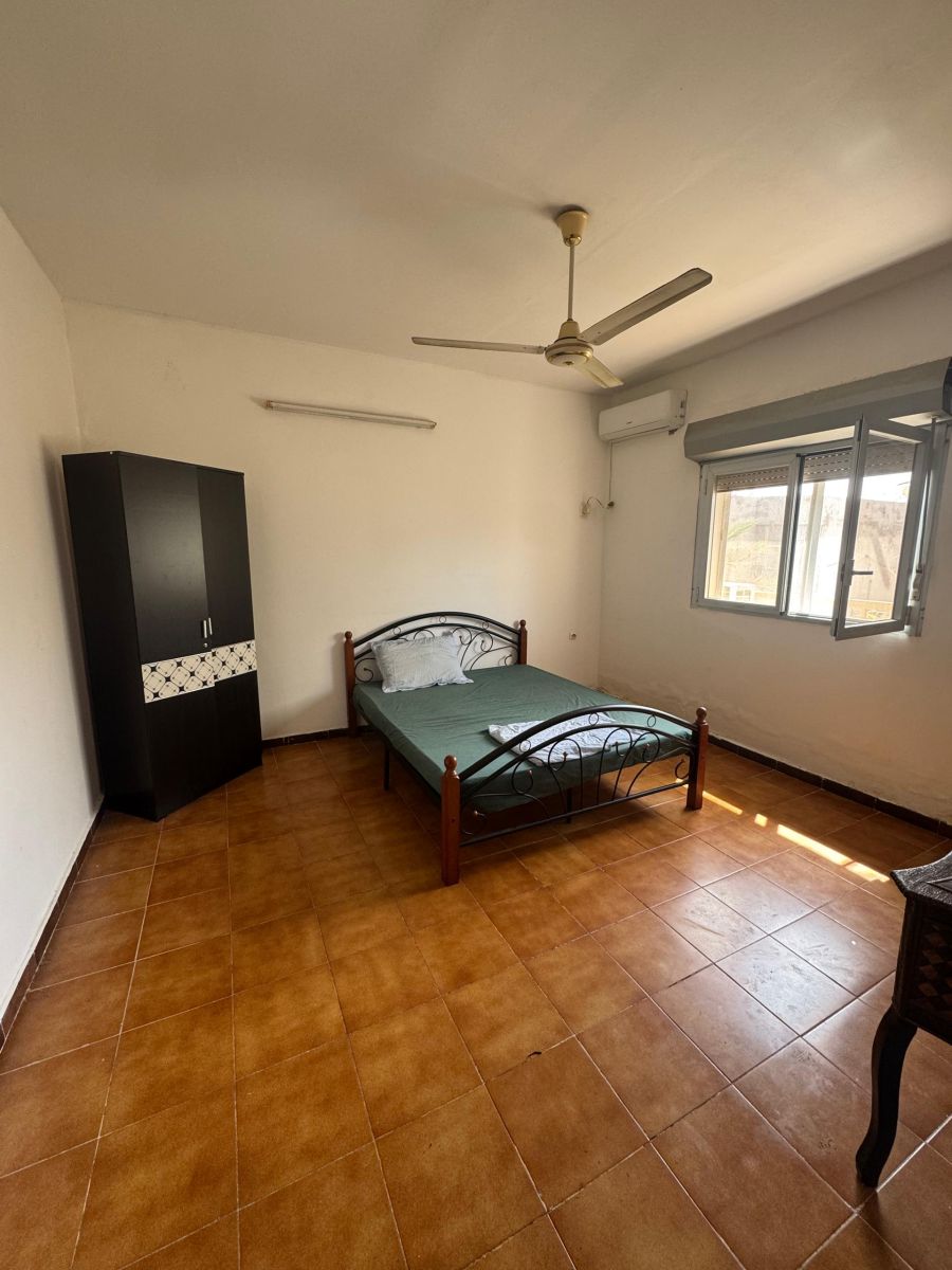 Appartement F3 meuble avec parking et groupe électrogène au Heron