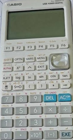 Calculatrice python en parfait état à vendre