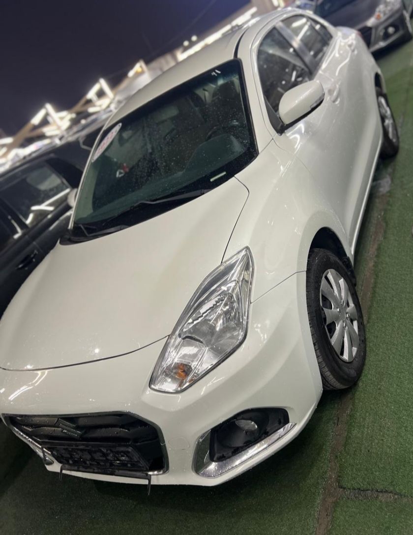 Suzuki Dzire 2024 automatique, climatisée et économique à louer