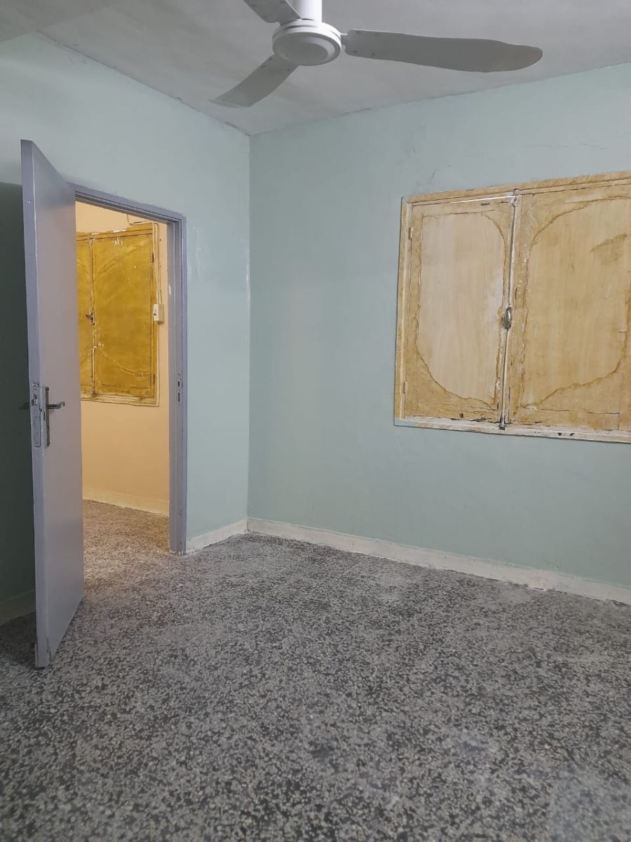 Locaux commerciaux au centre-ville, idéal pour société ou entreprise