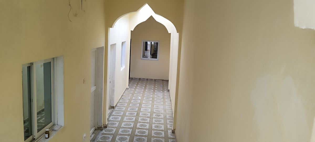 Maison F3 avec terrasse, 2 toilettes près du lycée Hodan4 - Bâtiment Djama télé