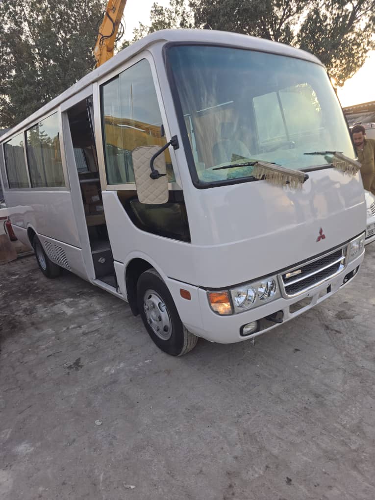 Mitsubishi Rosa 2018 diesel, 35 places, manuelle