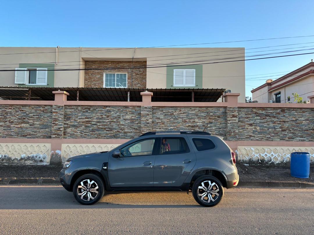 Dacia Duster 2024, boîte automatique, 1500km