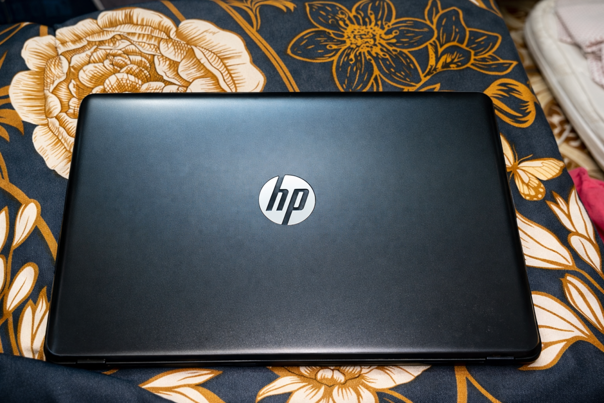 Ordinateur HP Intel Core i7 8e génération, 8Go RAM, 930Go stockage