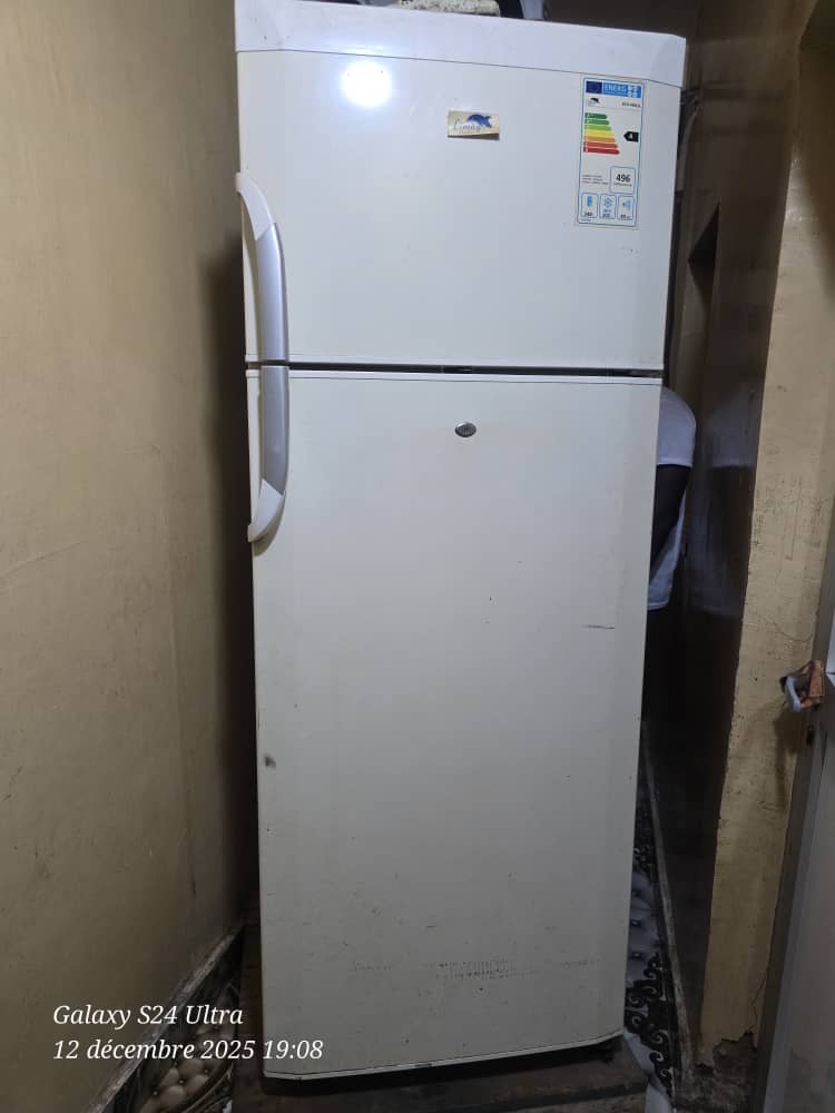 Réfrigérateur neuf - peu utilisé