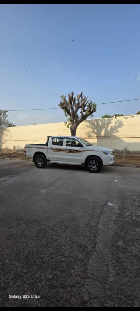 Toyota Hilux - Diesel - 95 000 km