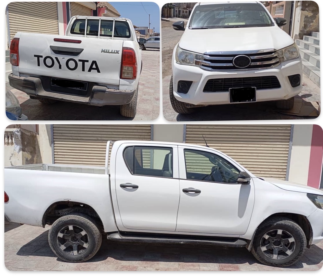 Toyota Hilux 131K km, Boîte Manuelle, Fiable & Robuste