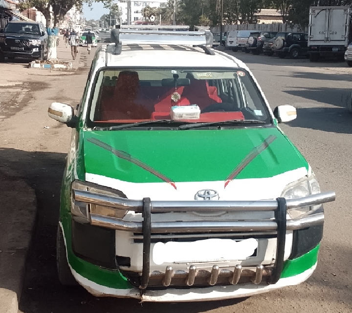 Toyota Probox 2017, faible kilométrage, négociable