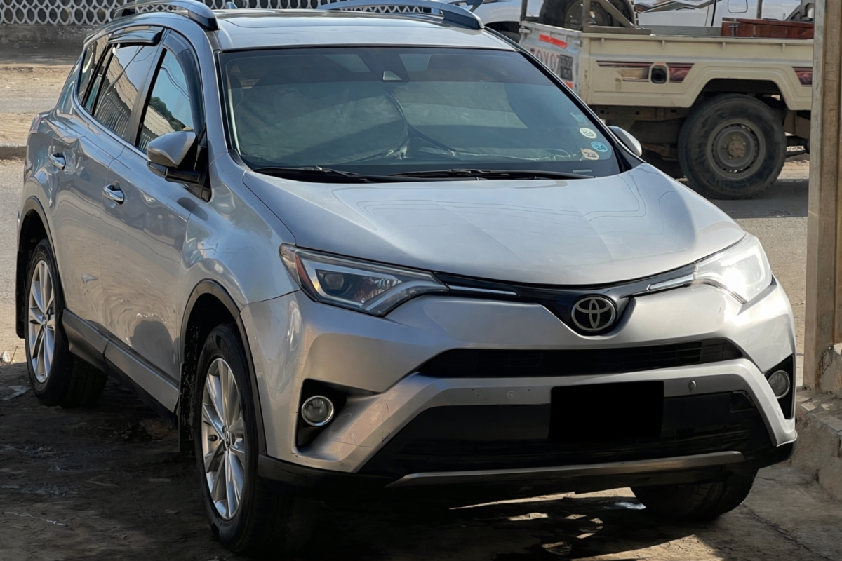 Toyota RAV4 2017 Limited AWD en parfait état