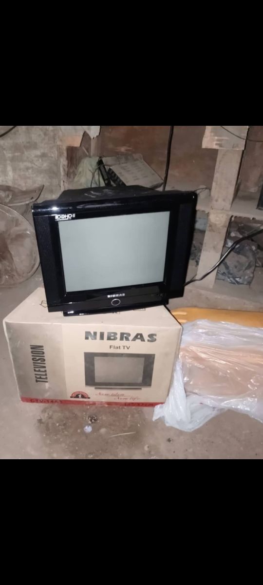 Télévision anciennes nibras à vendre