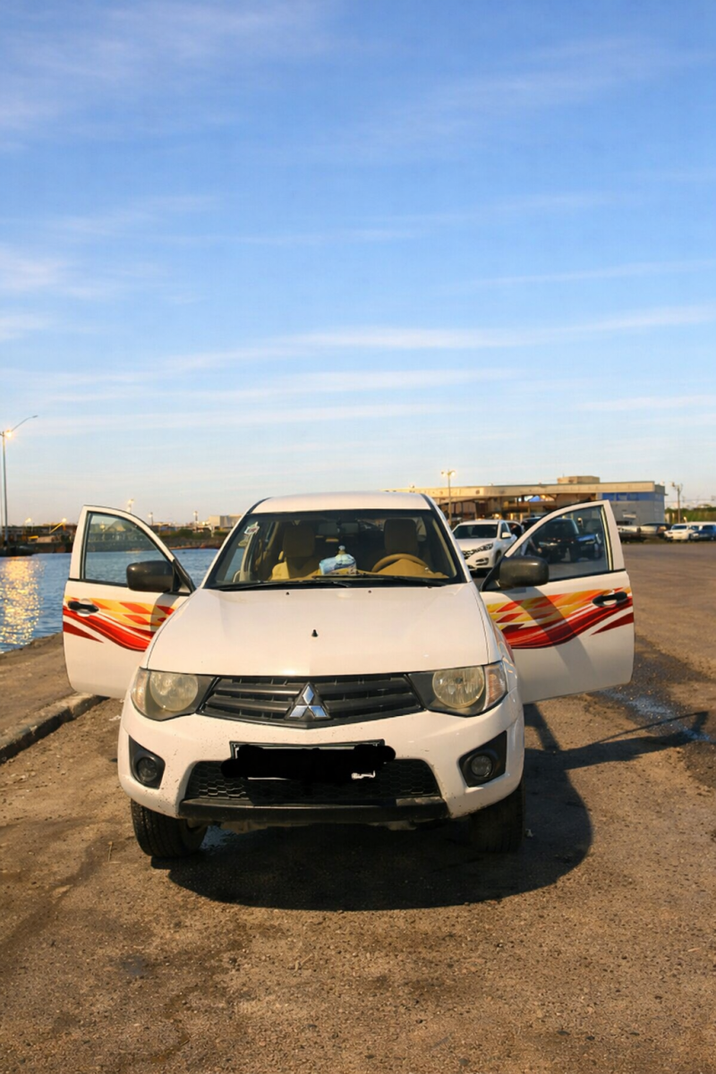 Mitsubishi L2 pick-up 2013, bon état, entretien régulier