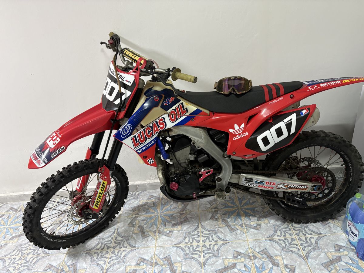 Honda CRF 250 2014, refait à neuf, excellent état