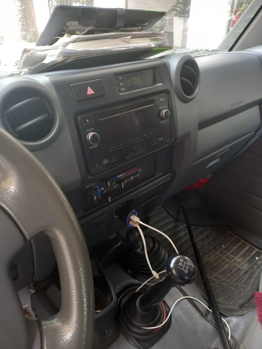 TOYOTA LANDCRUISER PRADO 2021 & FORTUNER SR3 2019, HARDTOP 2018 excellent état