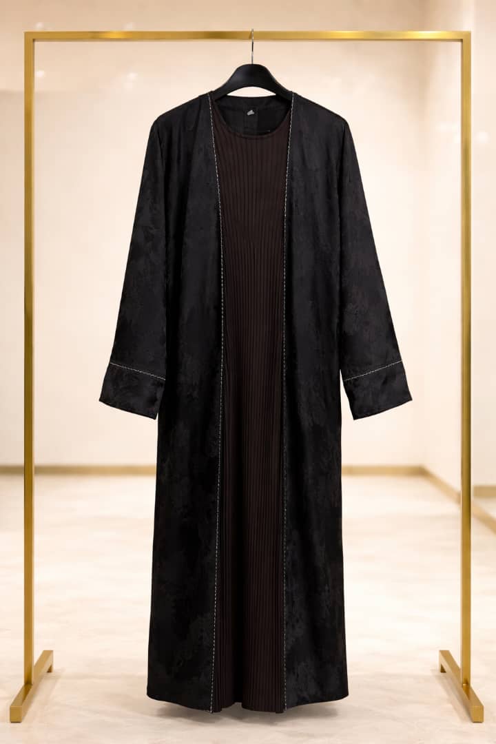 Abaya Dubai chic et élégante édition limitée