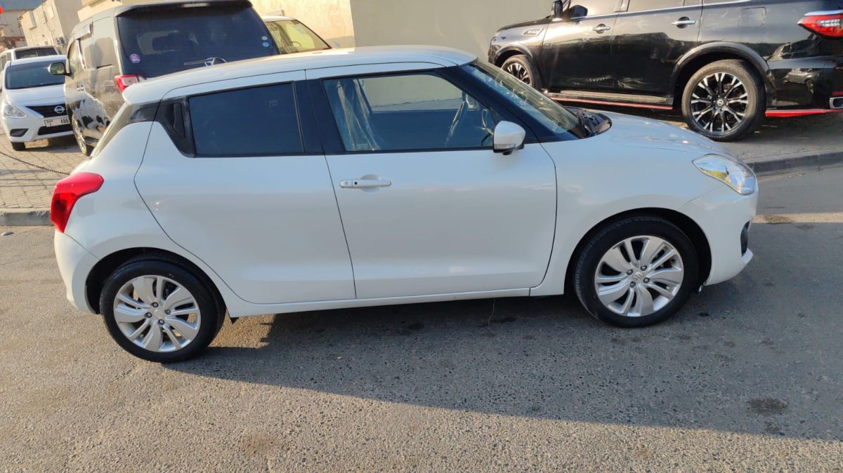Suzuki Swift 2019, automatique, essence, fiable et économique