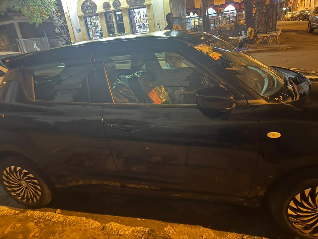 Suzuki Swift 2018, automatique, provenance Dubai, faible kilométrage, état impeccable