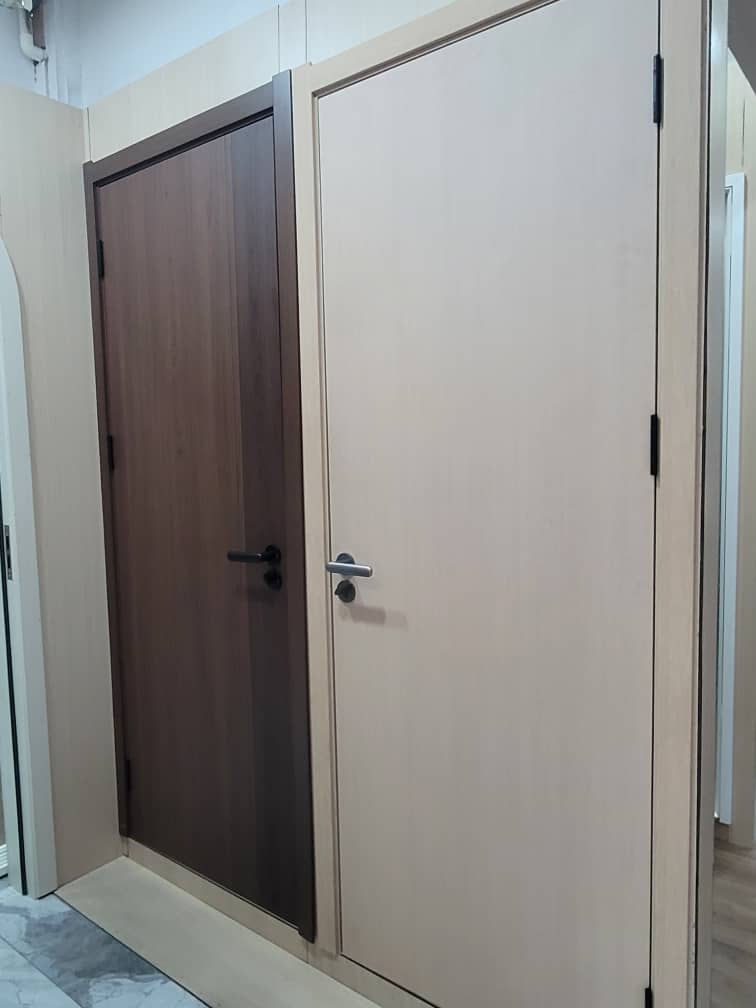 Portes MDF anti-chaleur avec cadre complet de haute qualité