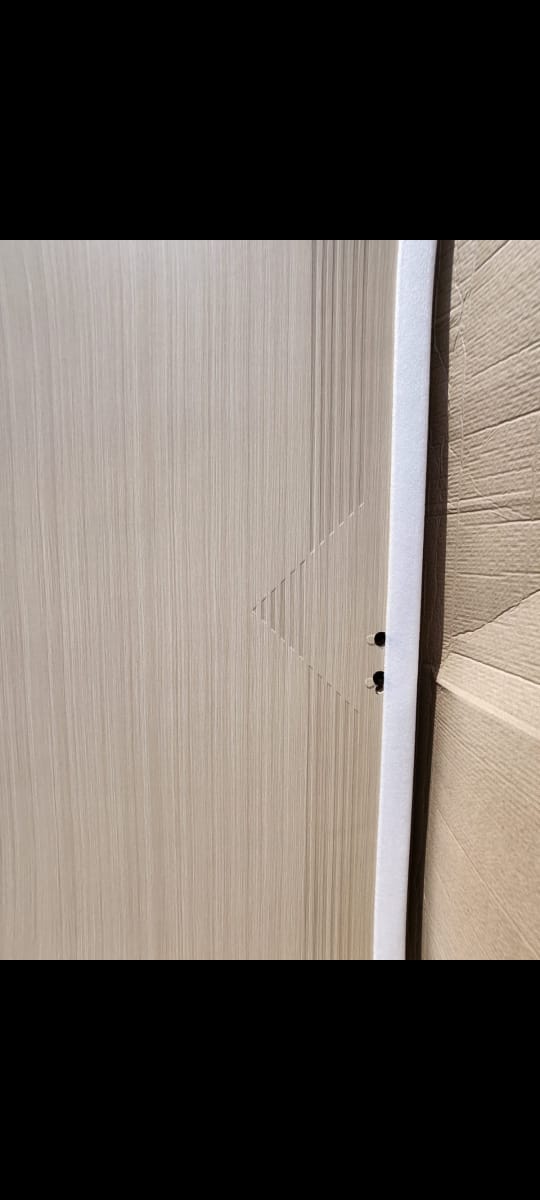 Portes MDF anti-chaleur avec cadre complet de haute qualité