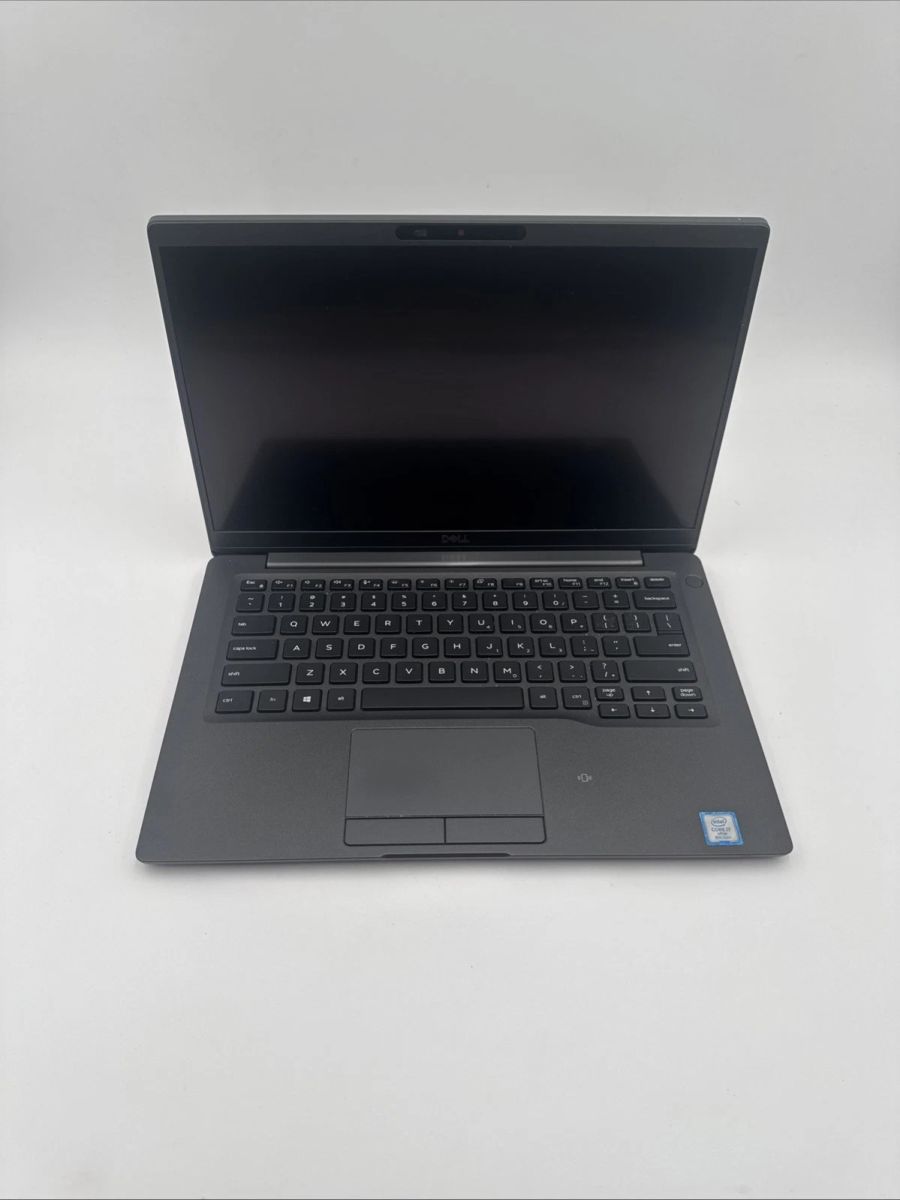 Laptop Dell Latitude core i7 32GB Ram 512 GB SSD de stockage offert avec chargeur