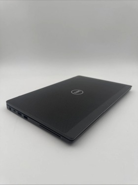 Laptop Dell Latitude core i7 32GB Ram 512 GB SSD de stockage offert avec chargeur