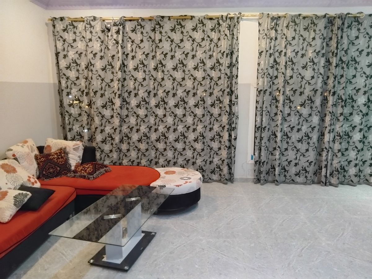 Appartement F2 meublé avec terrasse à Cité Progrès