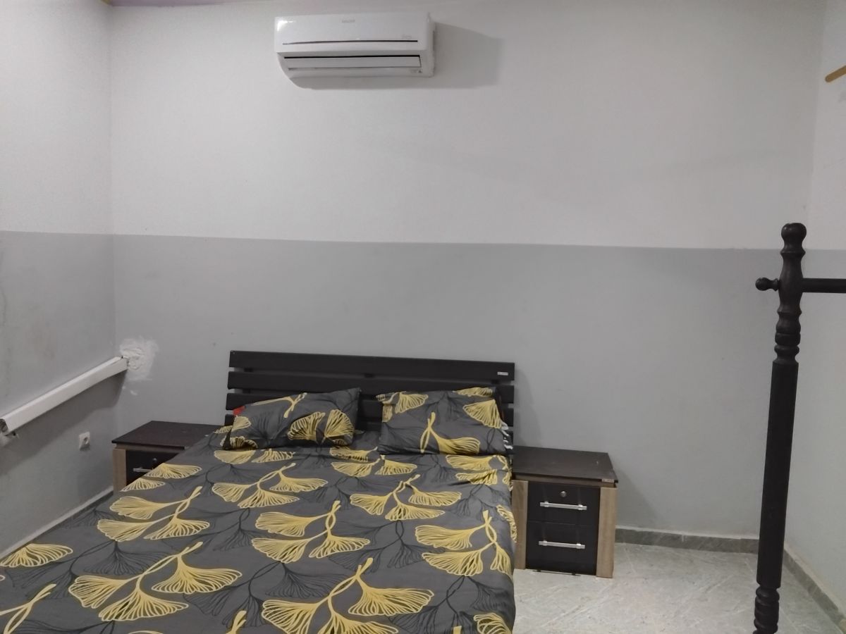 Appartement F2 meublé avec terrasse à Cité Progrès