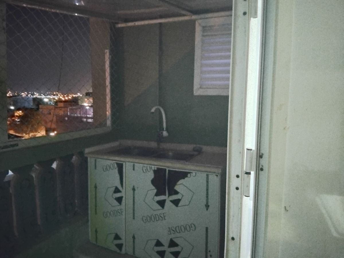 Appartement F2 meublé avec terrasse à Cité Progrès