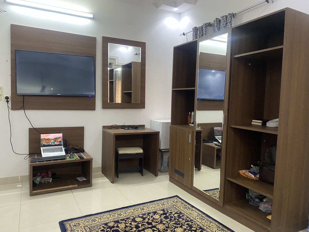 Chambre d\'une personne en excellent état à vendre.